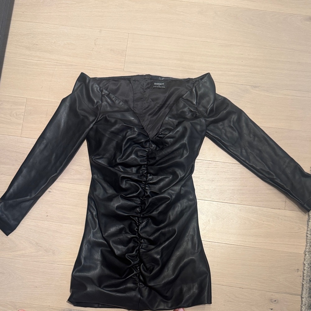 Bardot Black Long Sleeve Ruched Dress